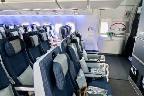 british airways 777 200 refurbishment|British Airways .
